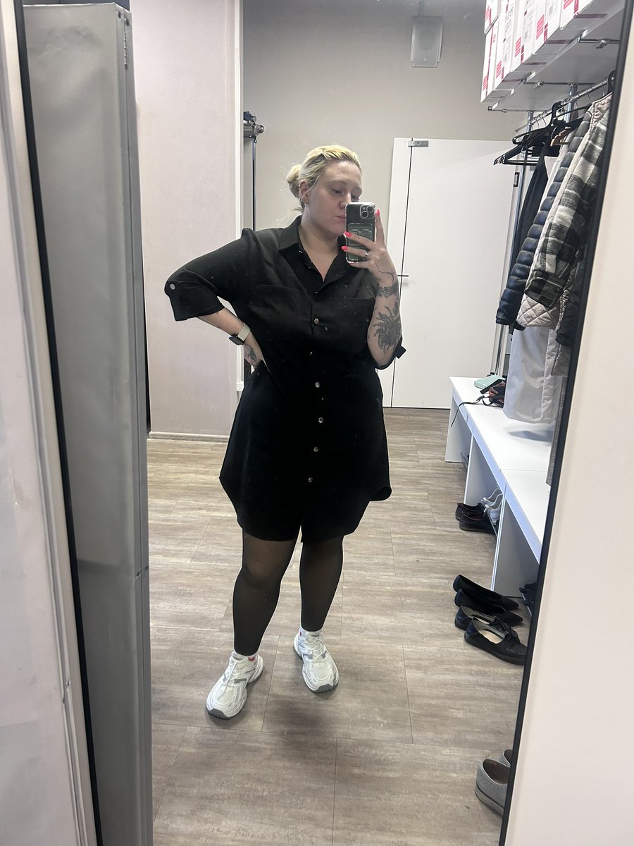 весёлая и злая tweet media