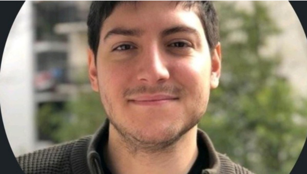 OTRO ESCANDALO QUE PUEDE SALIR A LA LUZ. 

El super "moralista estrella" Juan Pablo Carreira, alias <a href="/jdoedoe101101/">Juan Doe</a> , HABRÍA recibido un préstamo bancario apróximadamente de $ 112.800.000 (U$D 80.000) para la compra de una propiedad.

Sus ingresos NO serían compatibles ante