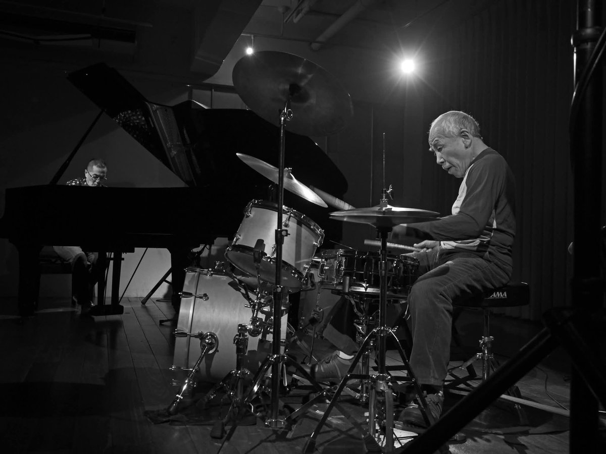 テルピアノ／即興ピアノ演奏 照内央晴 🎹 tweet media