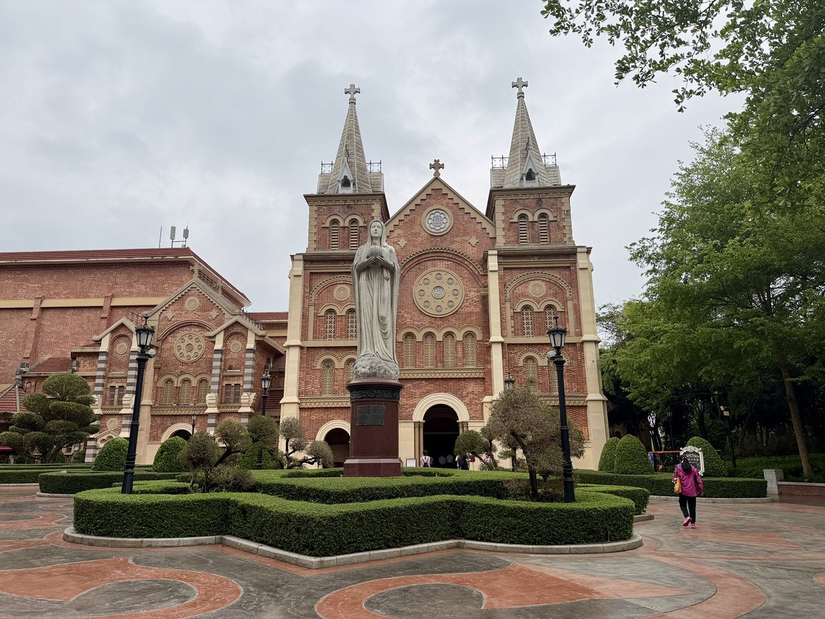 Attractions 360° tweet media