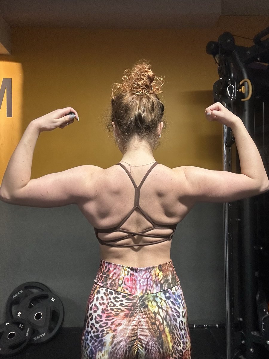 tetianka tweet media