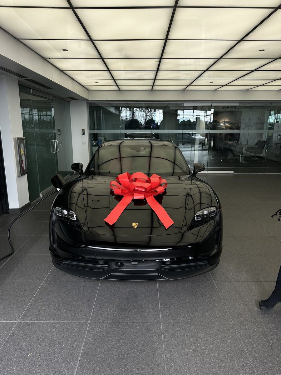 𝕮𝖍𝖗𝖎𝖘 𝕭𝖗𝖆𝖓𝖈𝖔 tweet media