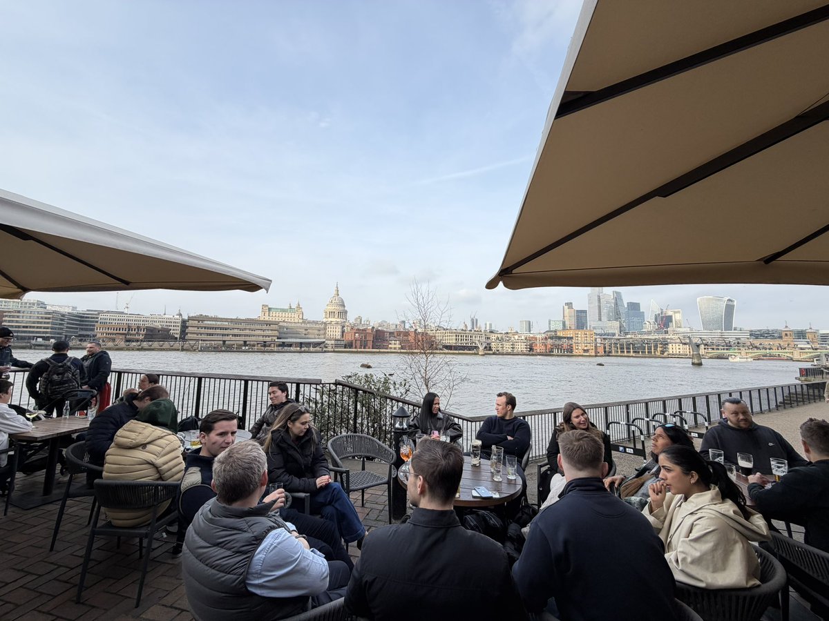 Alastair Hilton tweet media