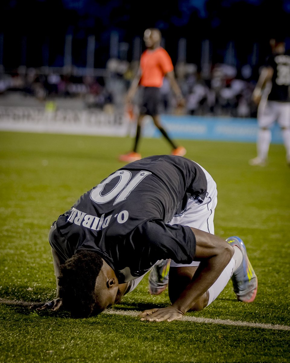 aprfcofficial's tweet photo. GIBRIL WITH THE GOAL! 🦁🔥 

That's what we came for!

#APRFC #ClubGiant #Gibril https://t.co/EJe8tLR3Xt