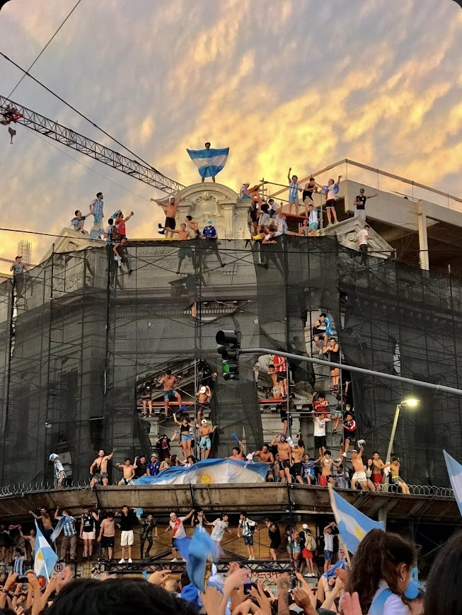 Traductor 🥹💕💐 tweet media