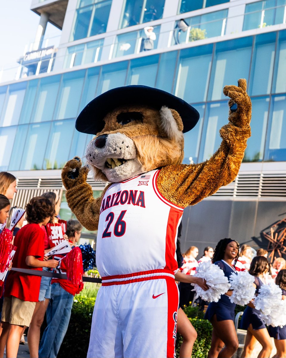 Arizona Basketball tweet media