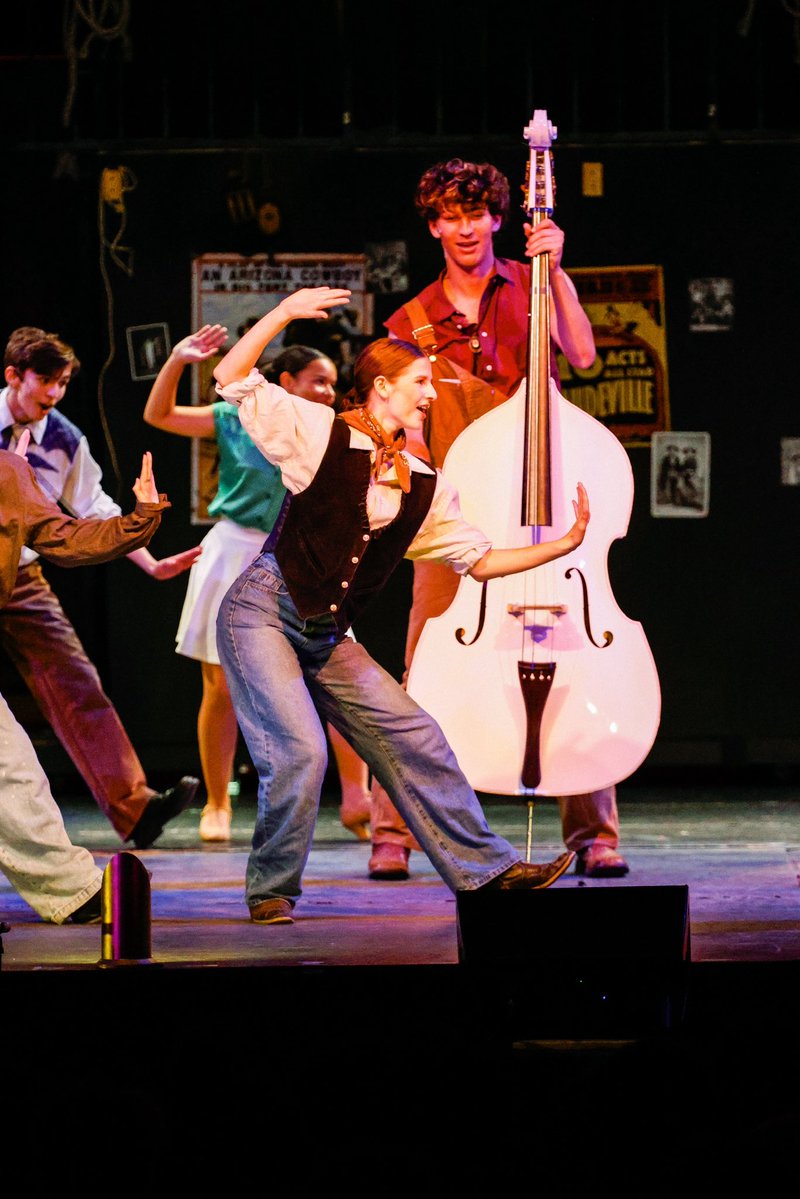 Village Christian School tweet media