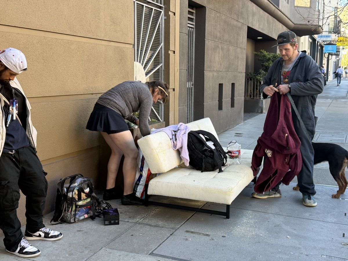 Erica Sandberg 舊金山的神奇女俠 tweet media