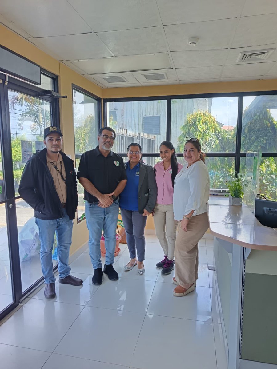 #ElBancoDelProductor tweet media