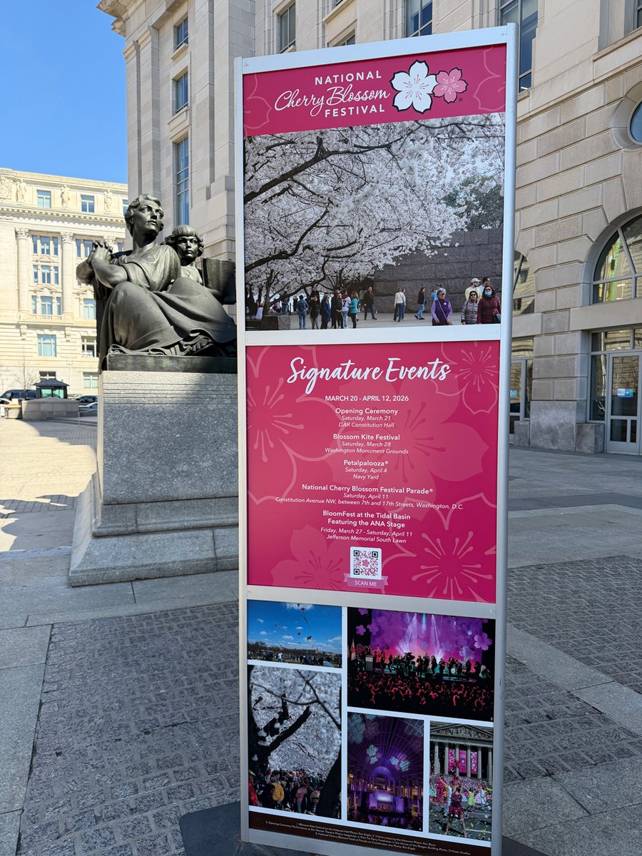 Ronald Reagan Bldg tweet media