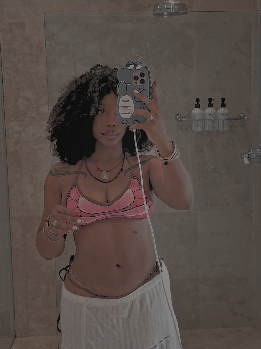 ๐๐๐๐. tweet media