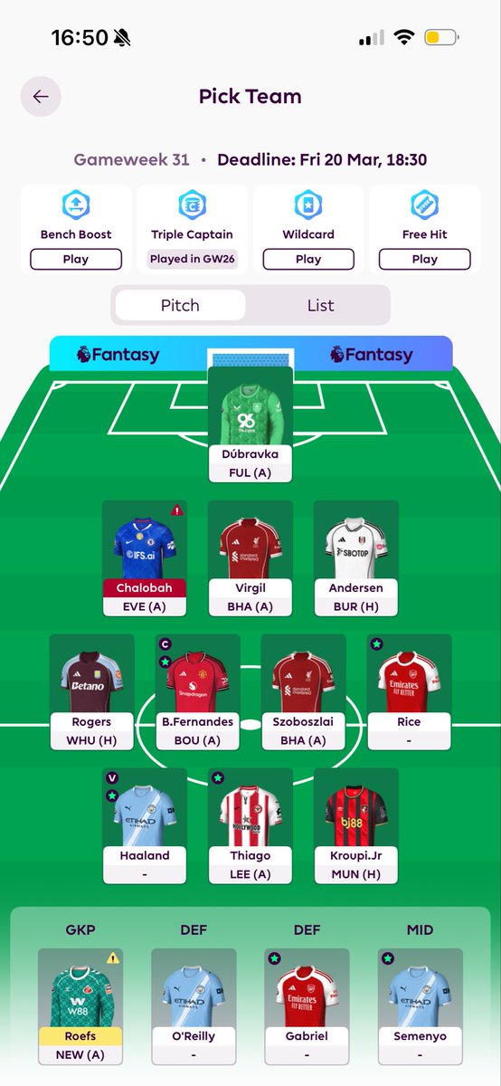 DebsDkc's tweet photo. @FPL_Marcello Gonna transfer chalobah out plus 2 others to get me 11 players.. https://t.co/Uq6l8DVzww