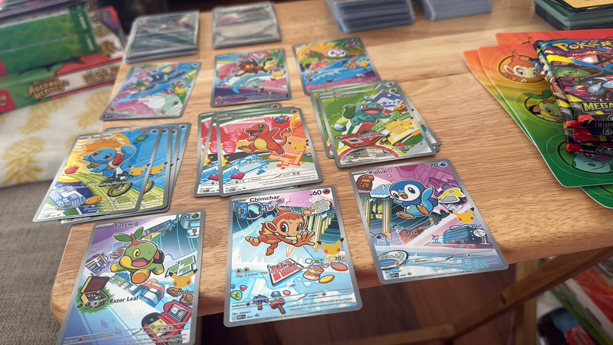 giana4's tweet photo. - 6 boxes and itโs complete ๐ #PokemonFirstPartner #PokemonTCG https://t.co/GRH6Fk2RSd