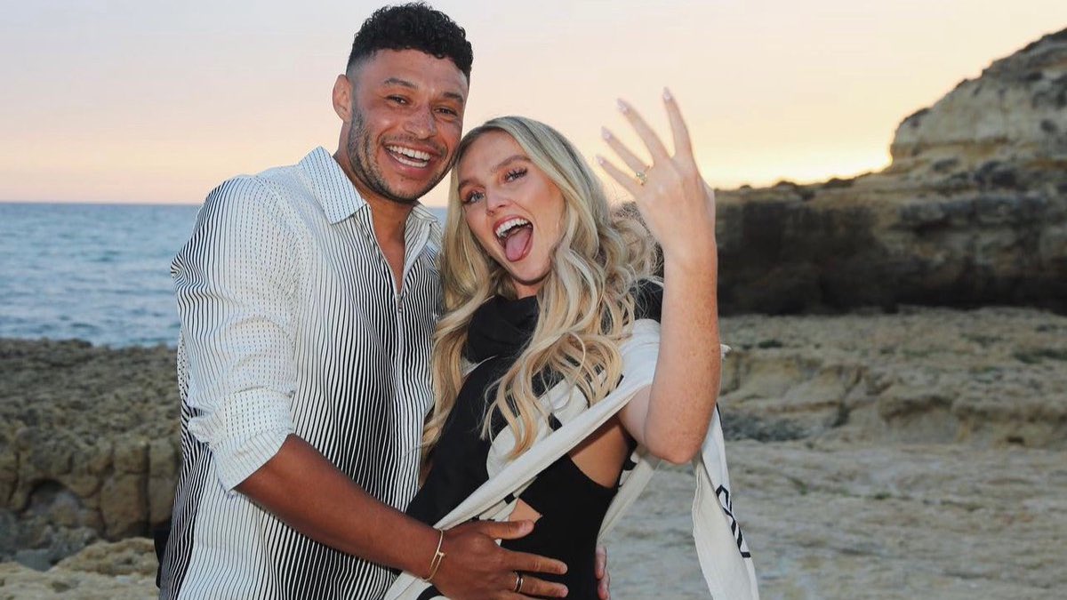 JADE tea room ☕️ tweet media