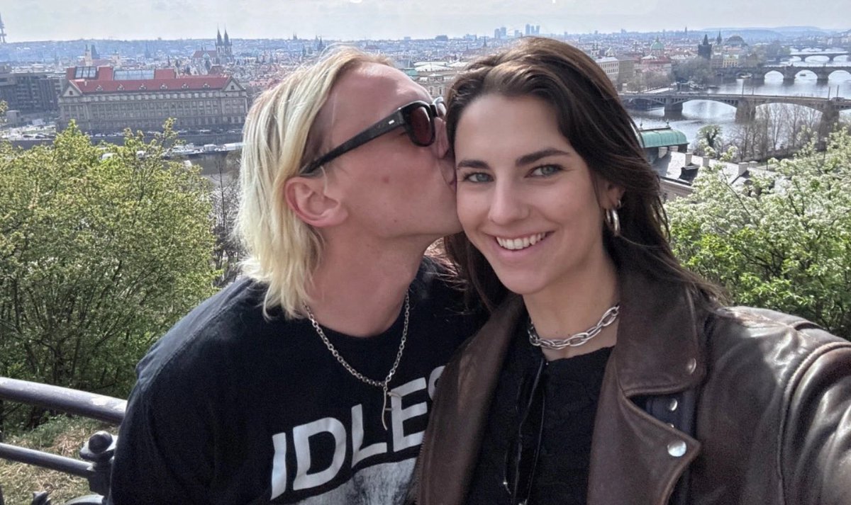 jane 🗡️ (genius girl) tweet media