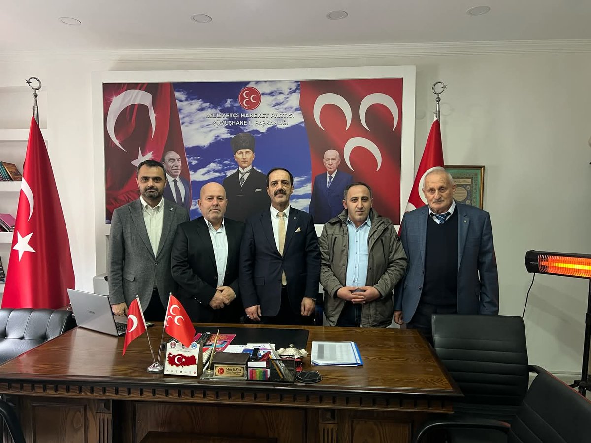 musacelik29's tweet photo. Bayram vesilesiyle
@AkPartiGhane ailesi olarak 
Teşkilat Başkanımz
S.n Ahmet Ergin ile birlikte
#MHP #YRP #SP
İl Başkanlıklarını ziyaret ettik
Bayramın birlik ve beraberlik ruhuna yakışan bu güzel buluşmalarda kıymetli il başkanlarımıza misafirperverlikleri için
teşekkür ediyoruz https://t.co/R1ce6hs5eM