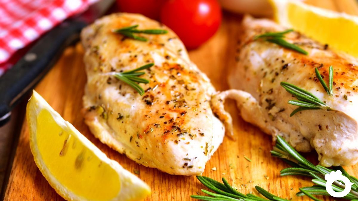 _Vivailpollo's tweet photo. Nuova piramide alimentare USA: tra critiche e spunti utili, il messaggio è sempre più chiaro, scopriamolo insieme👉https://t.co/wLEnsbtoz0

#wilpollo https://t.co/dfYS15ItyR