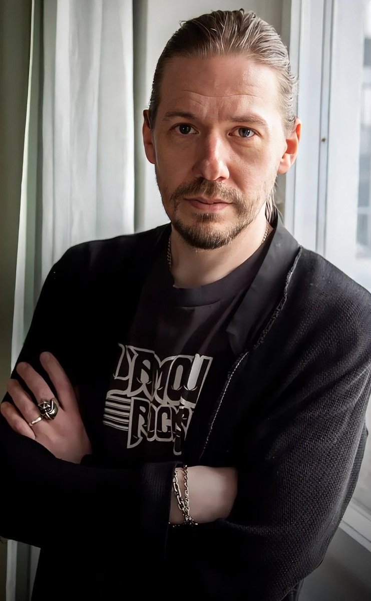 Quantas vezes o Tobias me irritou? tweet media