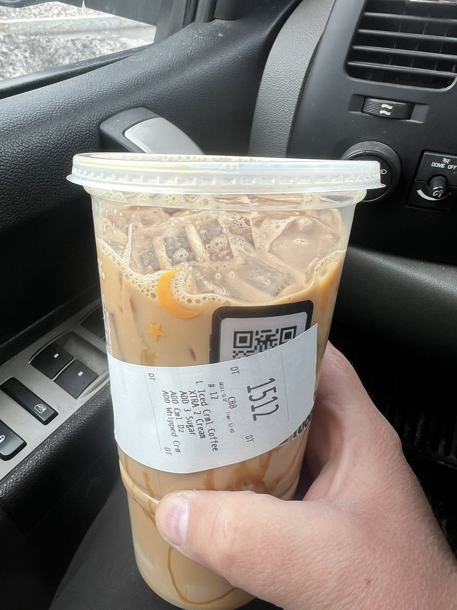 HeReviewedIt's tweet photo. @McDonalds where is my whipped cream I paid for? I guess you’re welcome for the $.40 I paid you for nothing. At least thank me before stealing my money. I guess it’s just $.40 but Jesus Christ. I didn’t pay for it because I didn’t want it, otherwise I wouldn’t have added it. https://t.co/iEYJDyZX5T