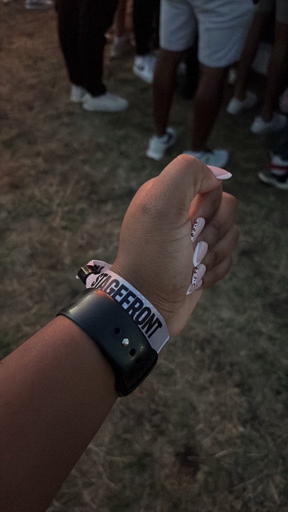 Valencia M Seshoene tweet media