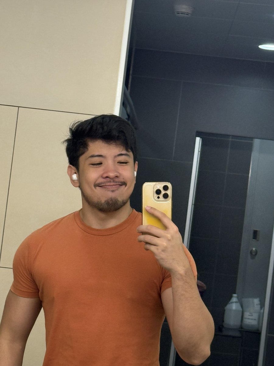 Steve ♈ tweet media