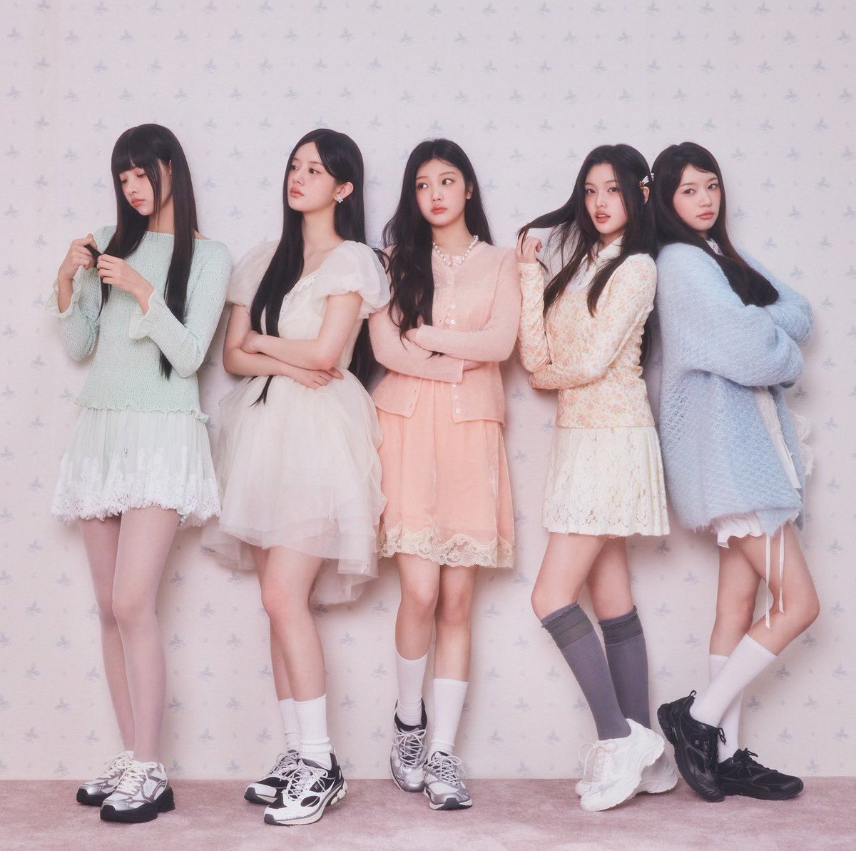 theillitnews_'s tweet photo. Most streamed 5th gen songs on Spotify released in 2025: 

1. CORTIS "GO!" — 147.1M 
2. @ILLIT_official "NOT CUTE ANYMORE" — 135.1M 🔺️
3. CORTIS "Fashion" — 135M 🔻
4. @ILLIT_twt "Do the Dance" — 121.1M
5. Hearts2Hearts "The Chase" — 102.1M

#ILLIT #아일릿 https://t.co/YG58gDJd4o