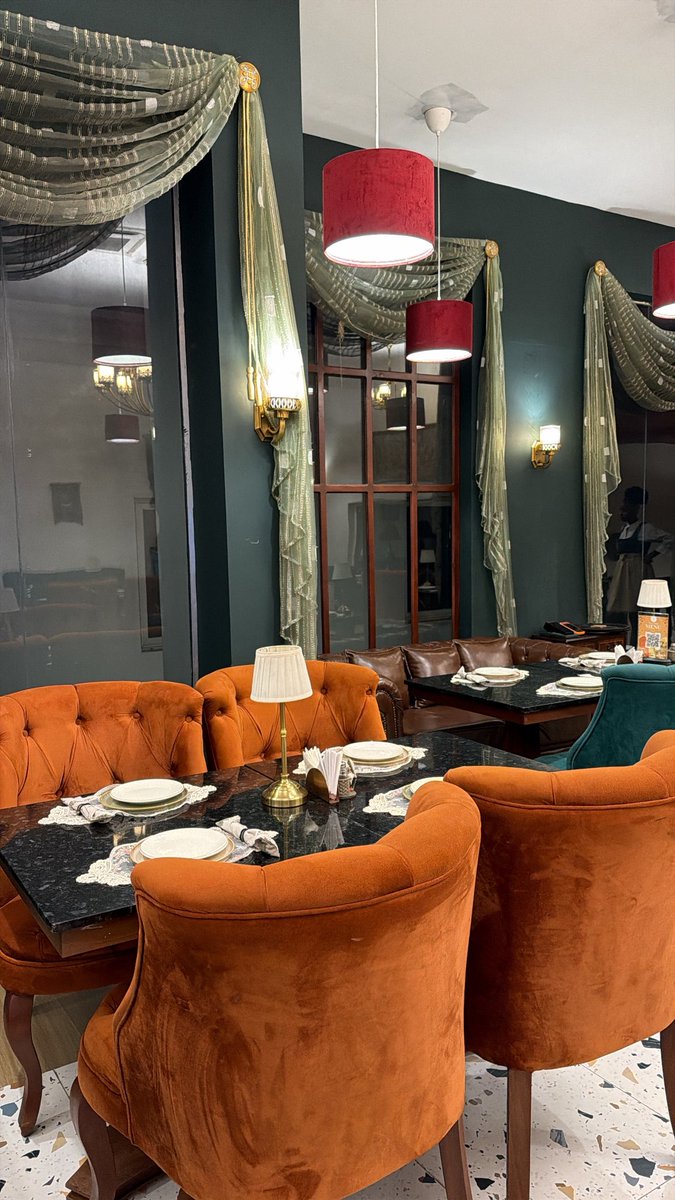 Deynu🦋𖣐 tweet media