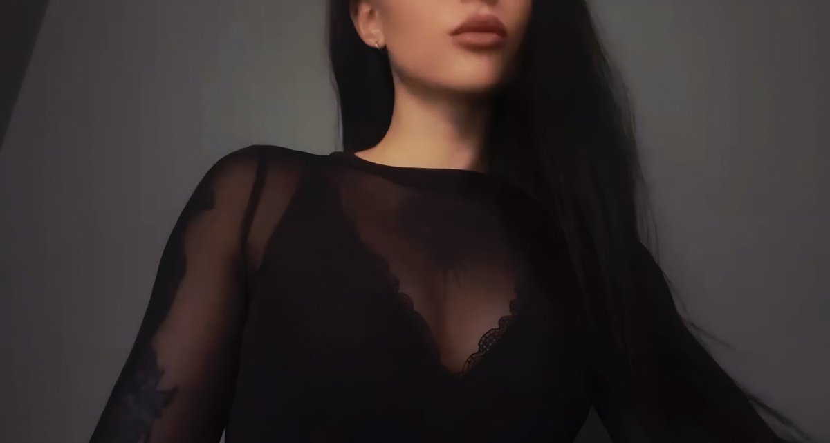 ChastityGoddess👠 tweet media