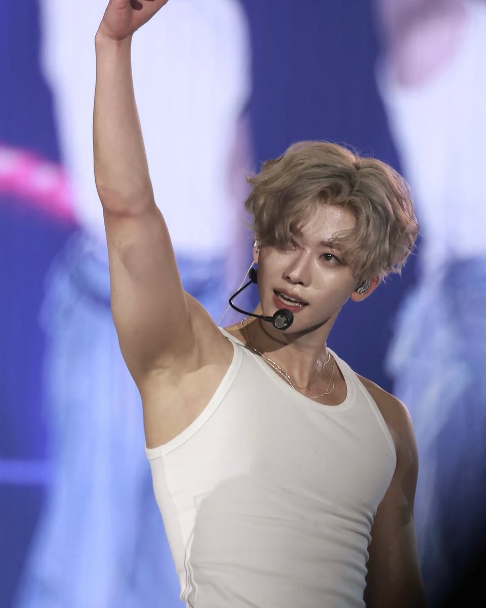 Hai ganteng, DM yuk
