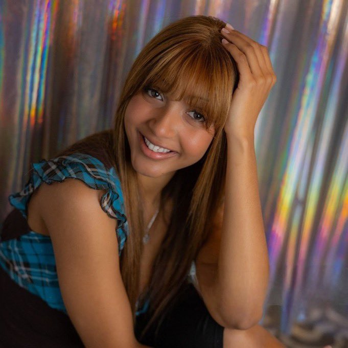 khazz 💫 tweet media