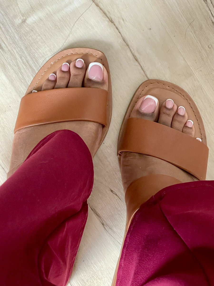 Thee Goddess Raven Sapphire tweet media