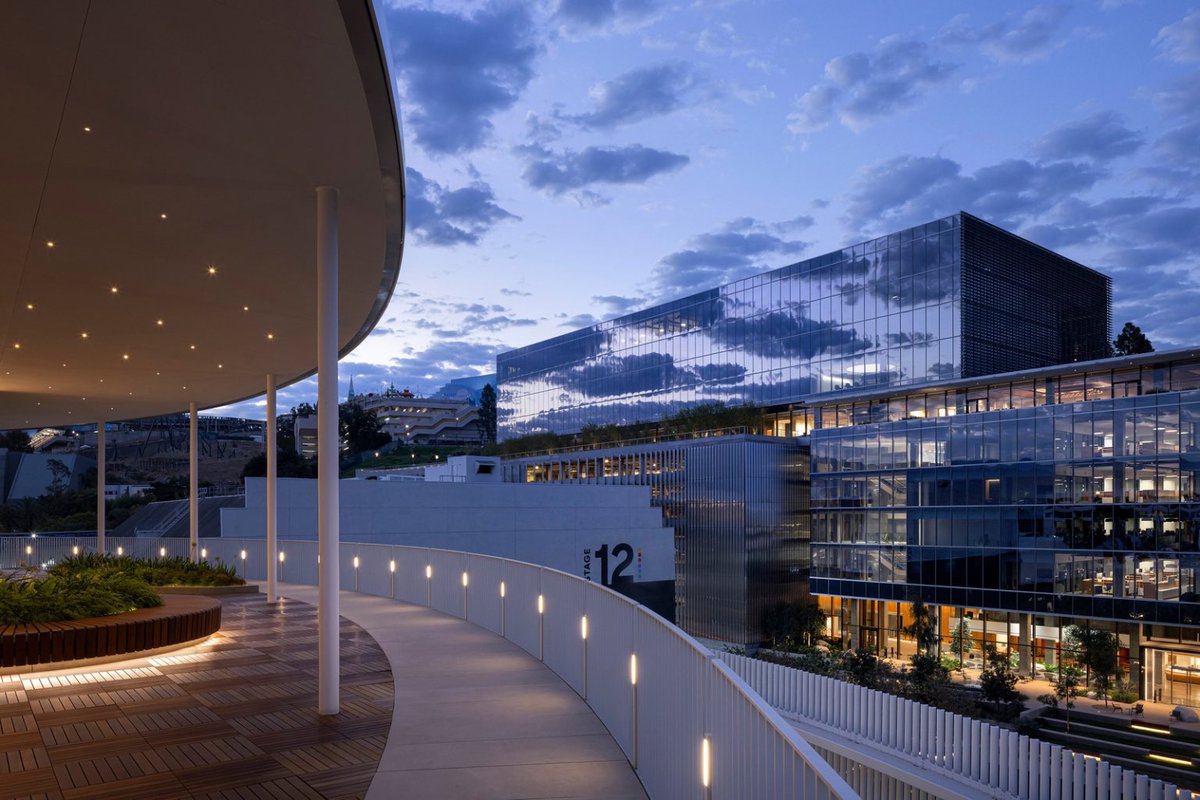 LEVER Architecture tweet media