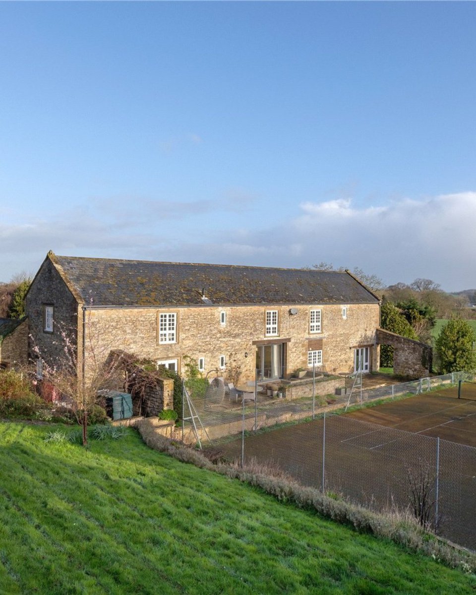 Jackson-Stops Sherborne tweet media