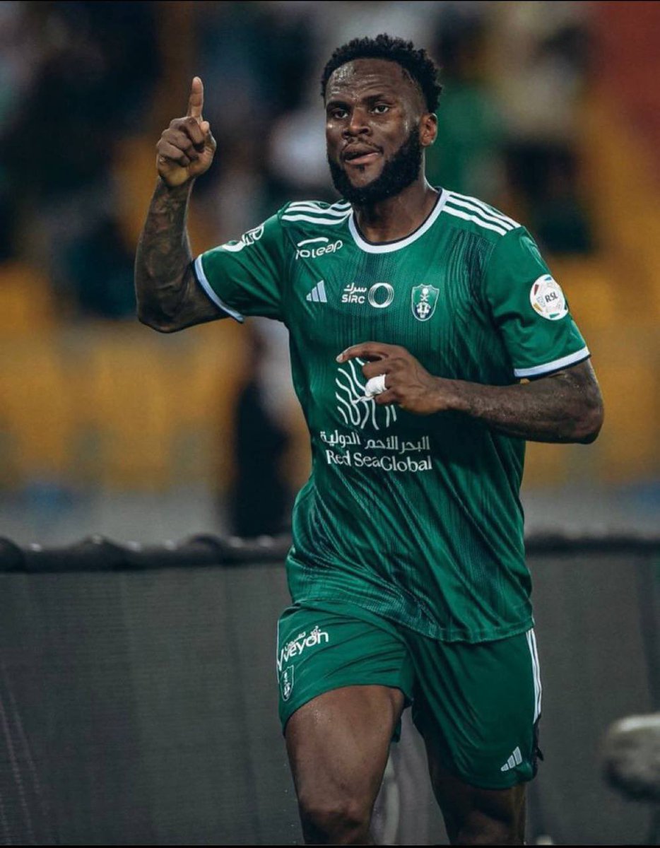 باسل 📊 tweet media