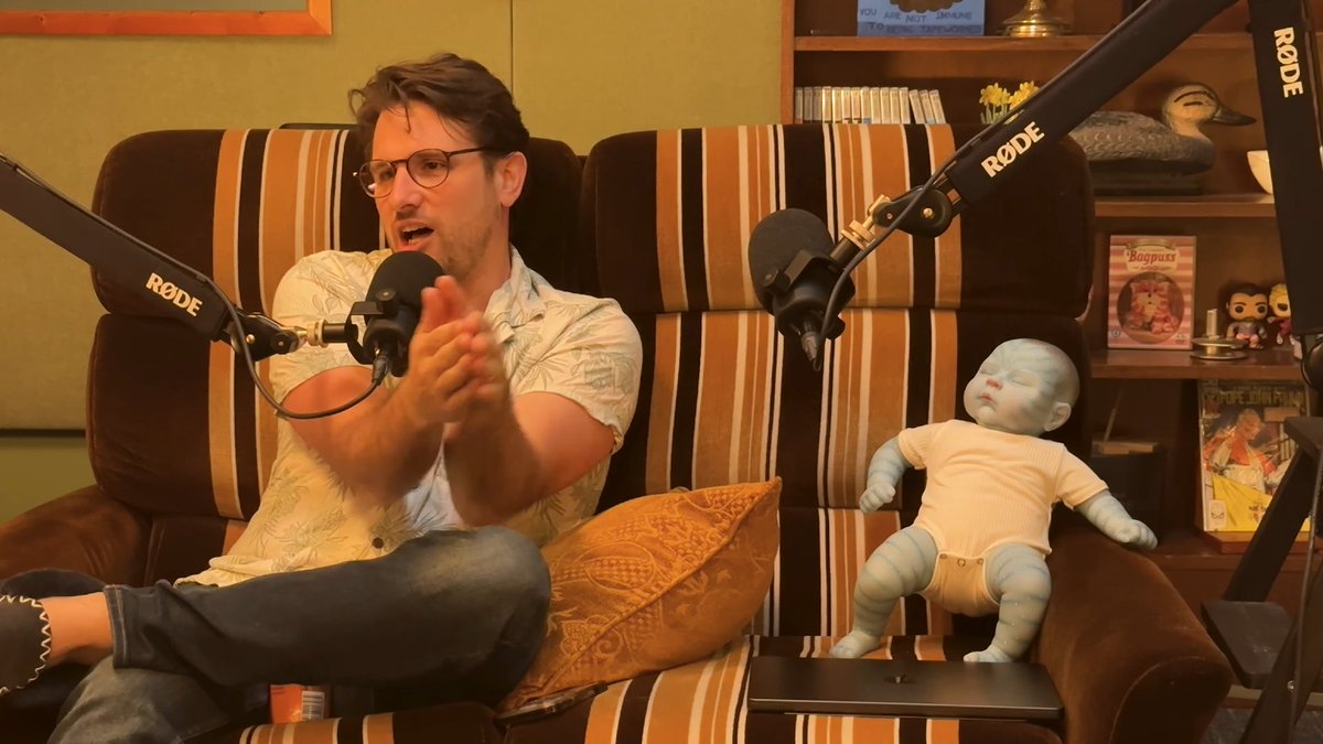 PlumbingTheScreen tweet media