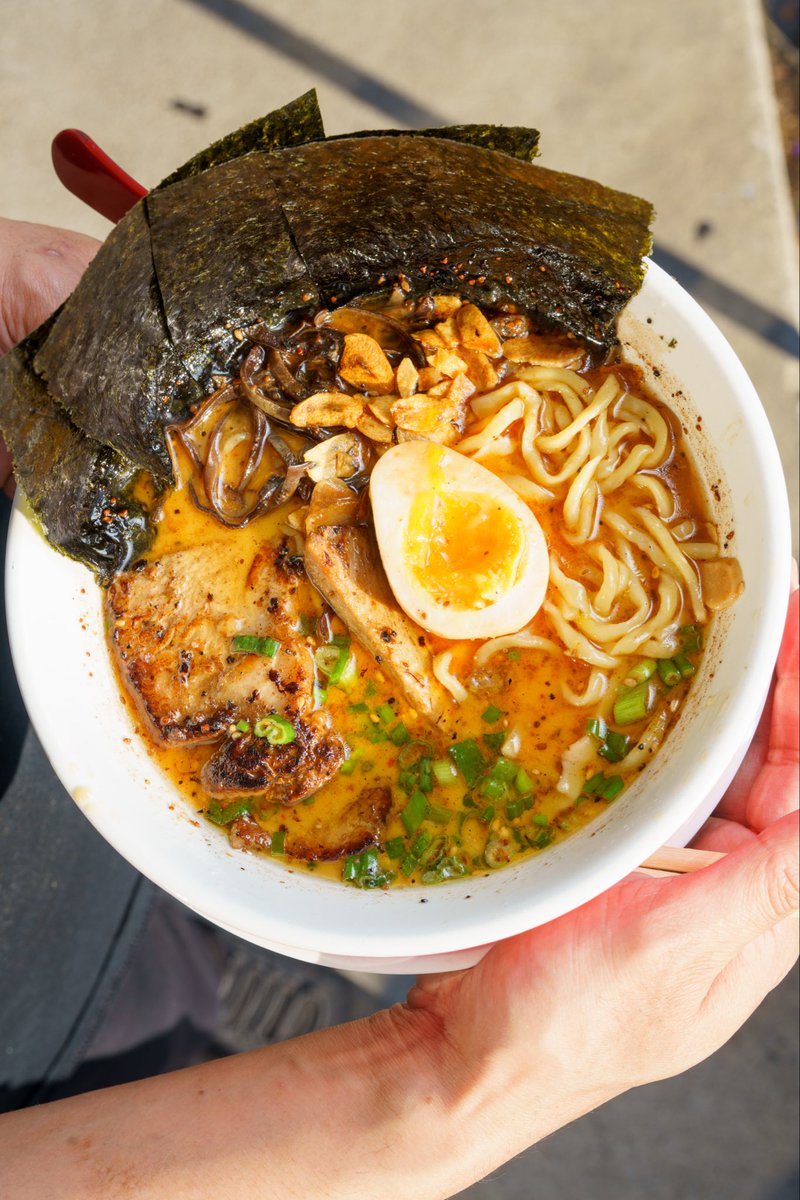 RamenYohei's tweet photo. Black Deluxe Tonkotsu🍜
Behind every bowl, there’s hours of prep.

Not shortcuts.
Not instant.

Just doing it right. https://t.co/uJiiIJ9lrA