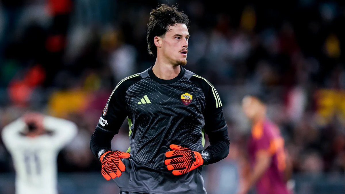 عزيز ⁦𓂆 tweet media