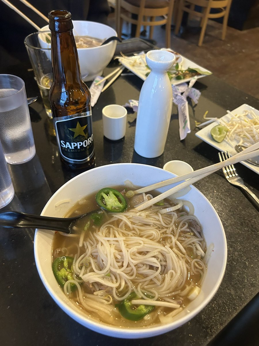 Jebknowsball69's tweet photo. Herro party peopreeeee! https://t.co/qHutYU6YCT