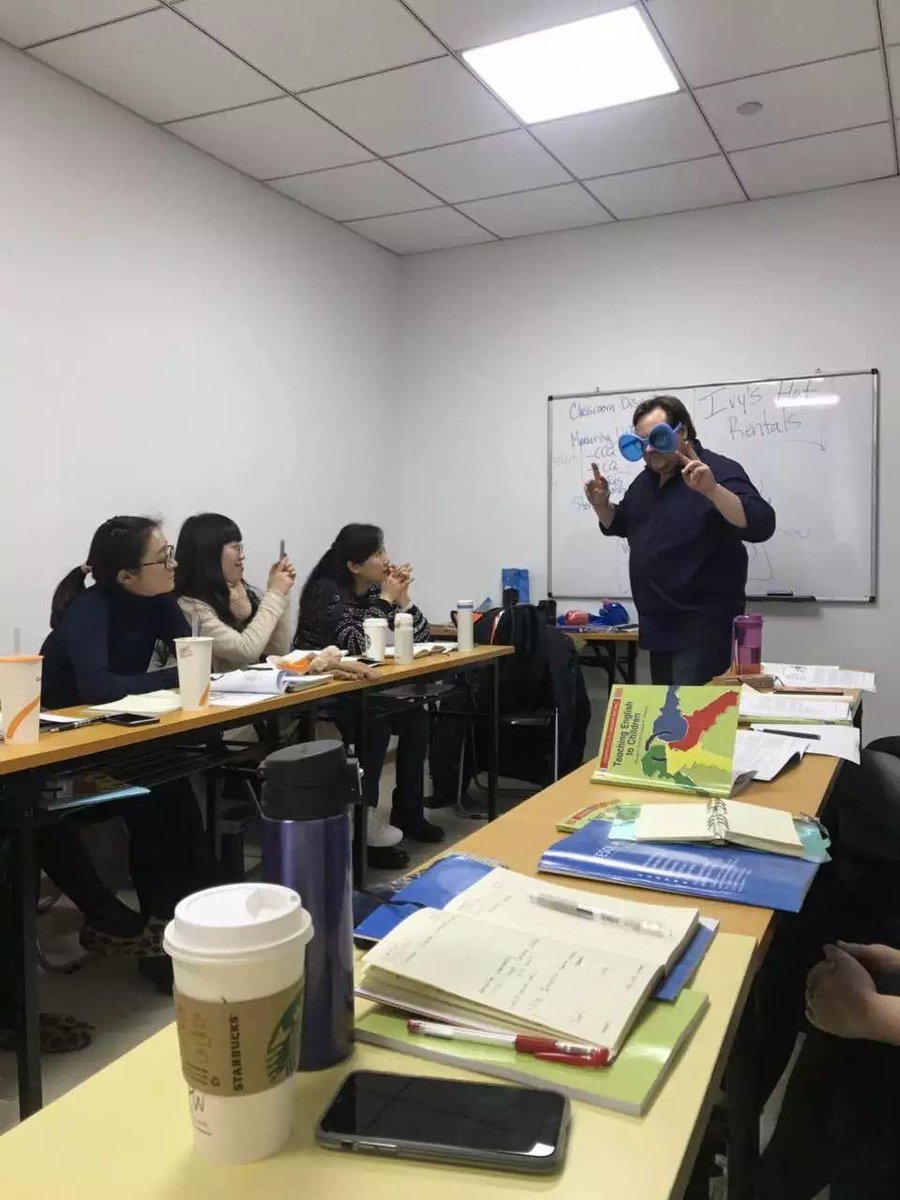 anne strong tweet media