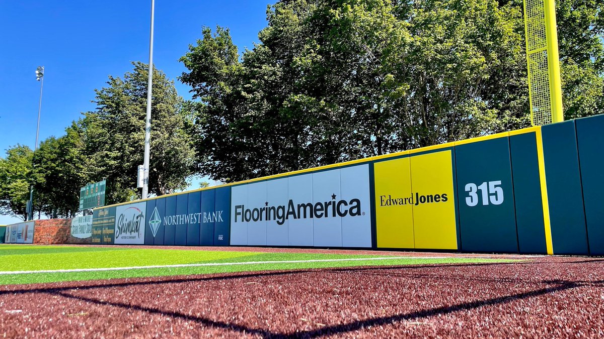 FieldWallPads.com tweet media