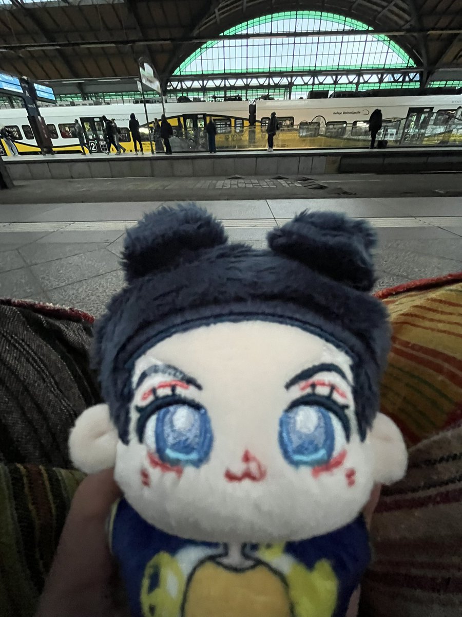 milo/spyke 🐶💚!! tweet media