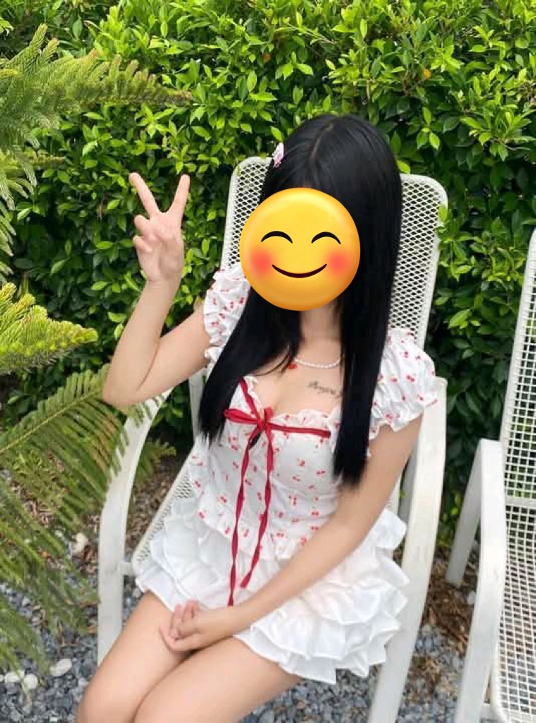 Four1254850's tweet photo. ชีวิตไม่จำเป็นต้องรีบแข่งกับใคร 🕊️
แค่เดินในทางของตัวเองก็พอ 🌿
ความสุขเล็ก ๆ ระหว่างทางก็สำคัญ 💛
อย่าลืมหันมามองมันบ้างนะ 🌼

💖🆔: fo2367

#รับงานโคราช #รับงานโชคชัย 
#รับงานหนองบุญมาก #รับงานปักธงชัย 
#รับงานครบุรี https://t.co/LDI9KfQJ9n