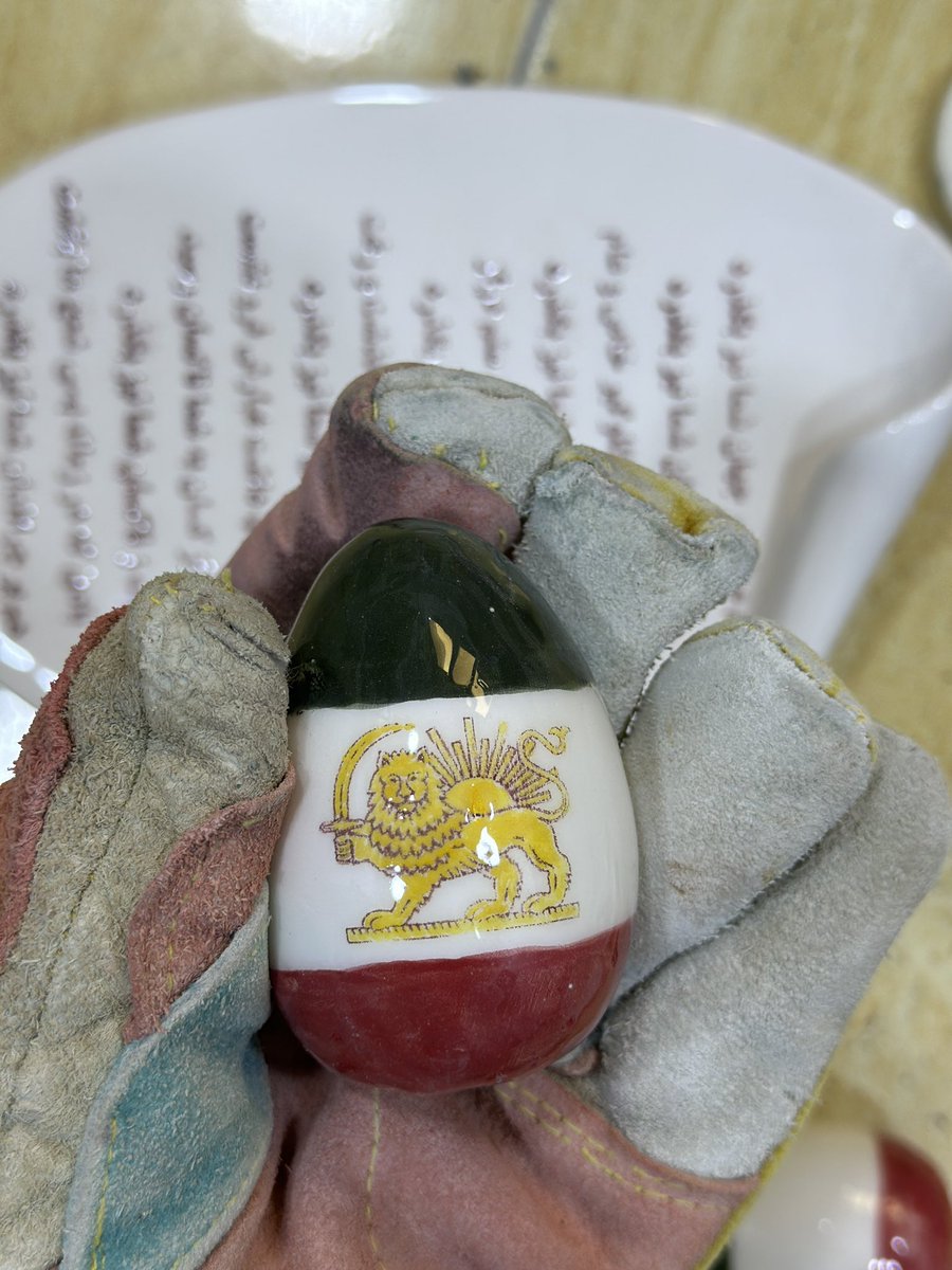 پیکولا tweet media