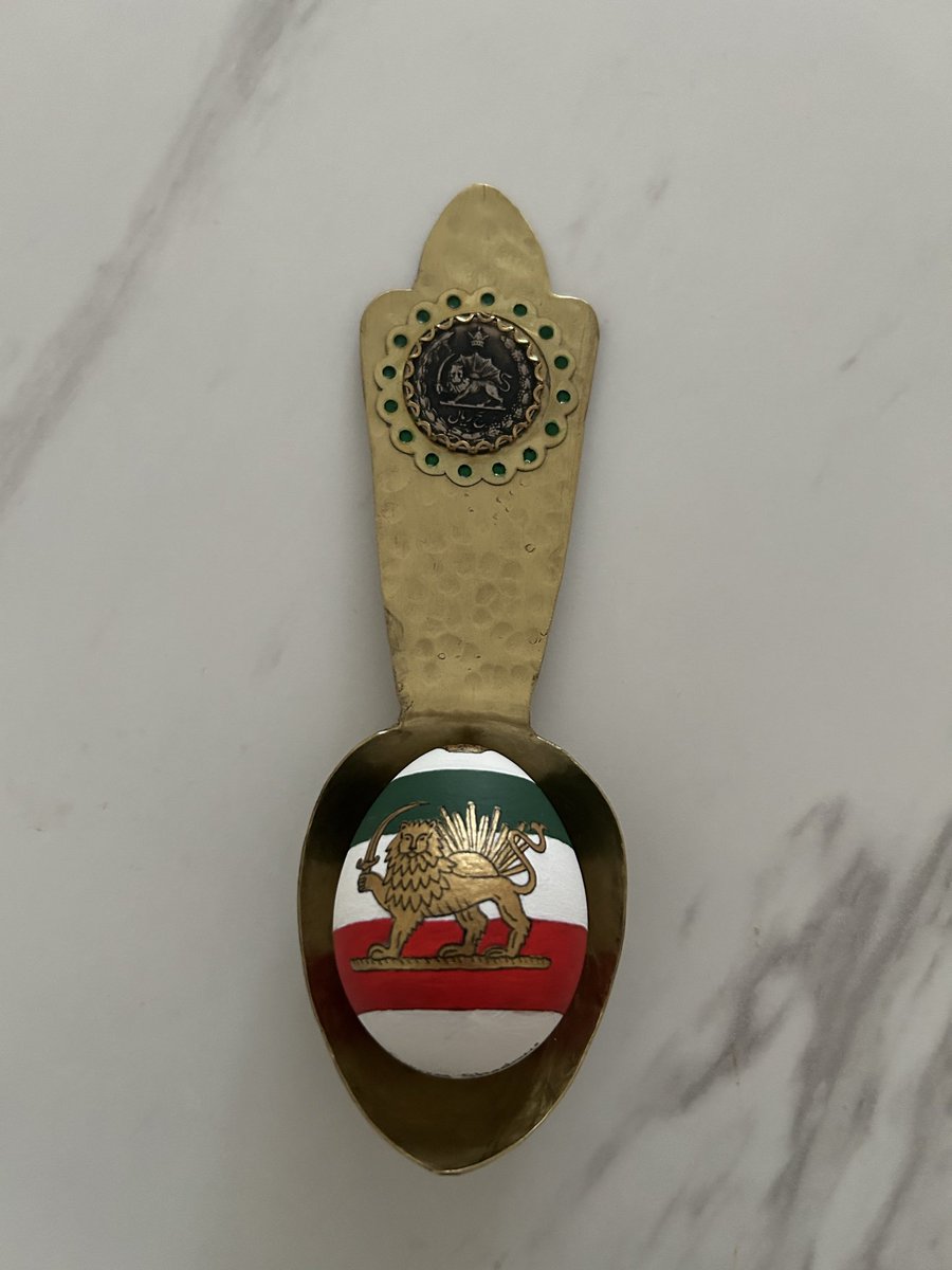 پیکولا tweet media