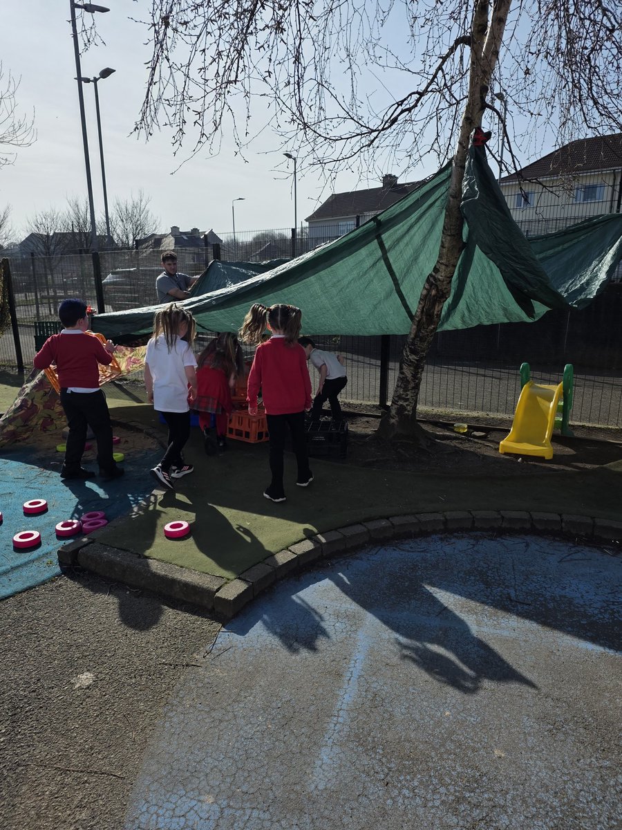 Mrs LowP1b tweet media