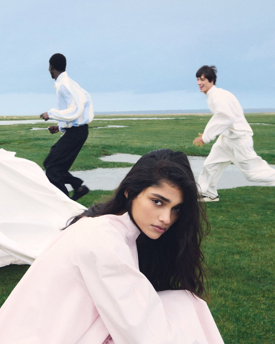 Storm Model Management tweet media