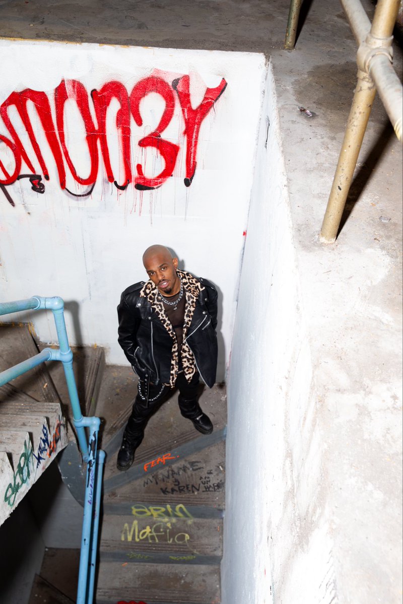 JONOJONO tweet media