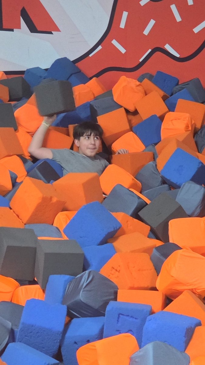 godofalgebra's tweet photo. taking a break  @skyzone  @ArchNY_Schools https://t.co/apesKy46qW