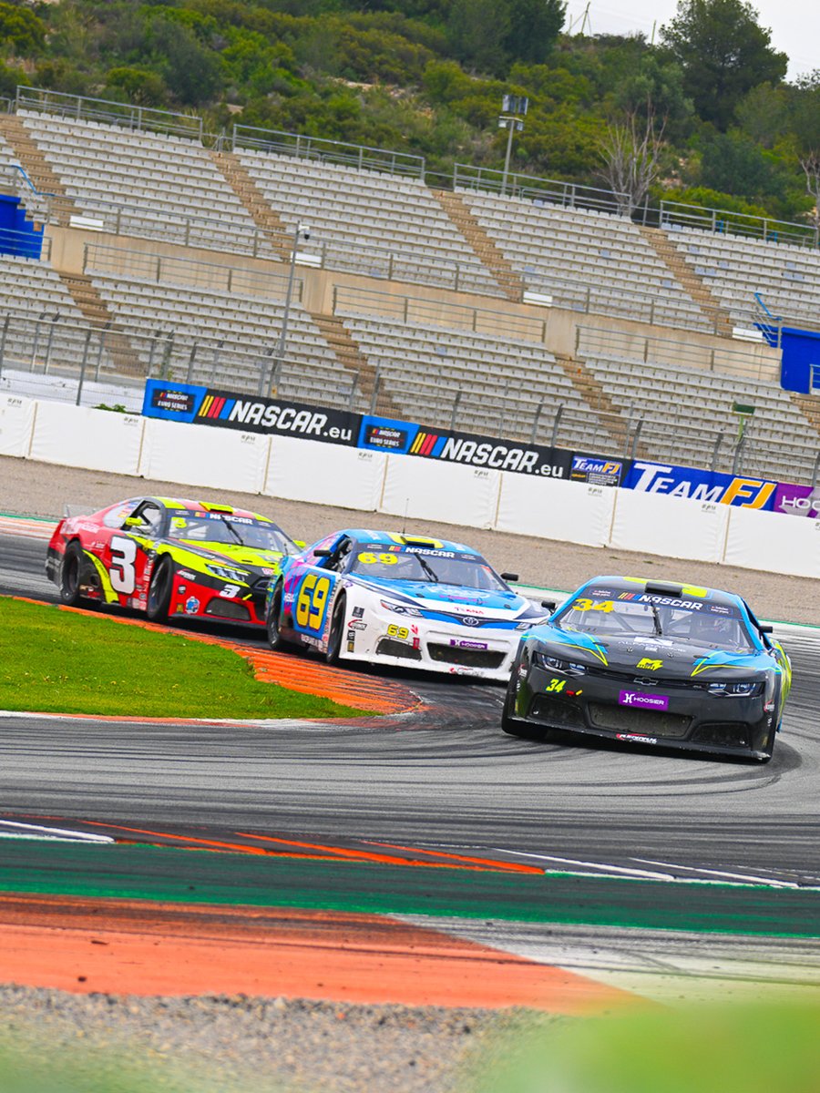 EuroNASCAR's tweet photo. One month to go until the @NASCAR Euro Series returns at @CircuitValencia 🇪🇸 The 2026 season is about to begin with V8 action and close racing 🏁 The countdown is on ⏳

👨‍🎨 @dpflug_ 📸 @suomi1985 https://t.co/tkihv5Gbvp