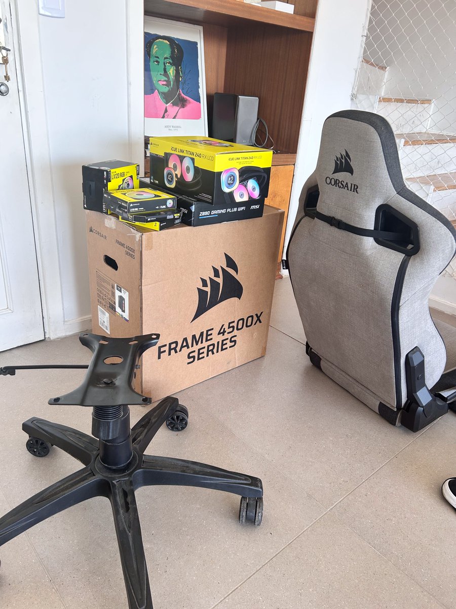 Corsair LATAM tweet media